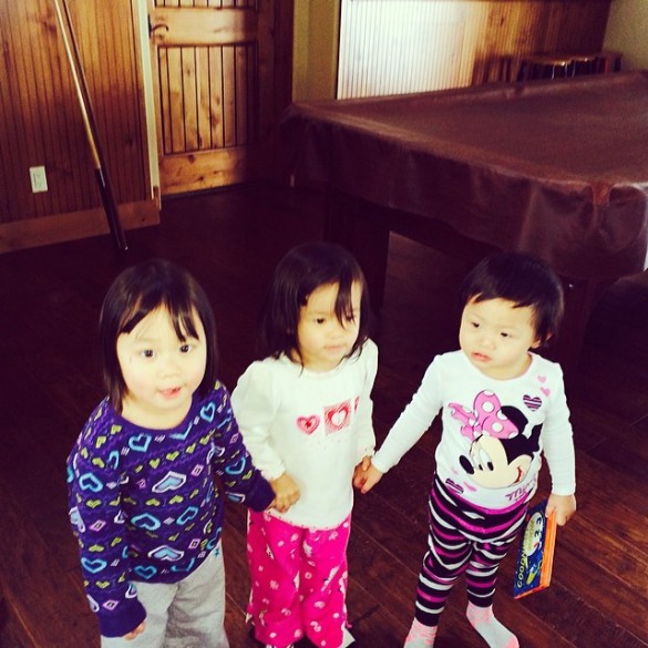 Roxy holding hands with her friends