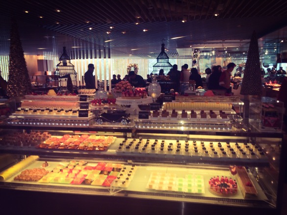 Dessert display at Cafe Too buffet