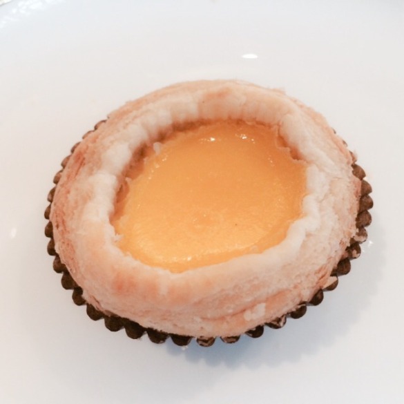 Dan Tat (egg custard tart) from Jade Garden