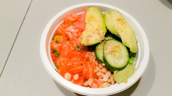 Large Salmon Bowl with Shoyu